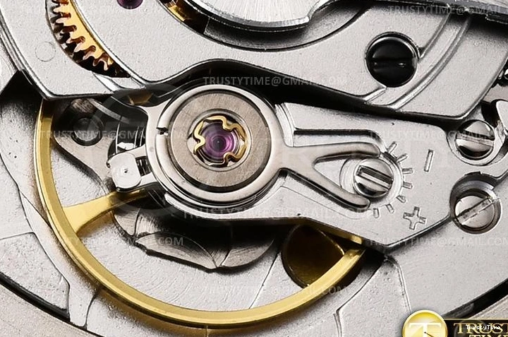 1212 R2DJ0257B – DJ2 41mm Oys Cozy 660